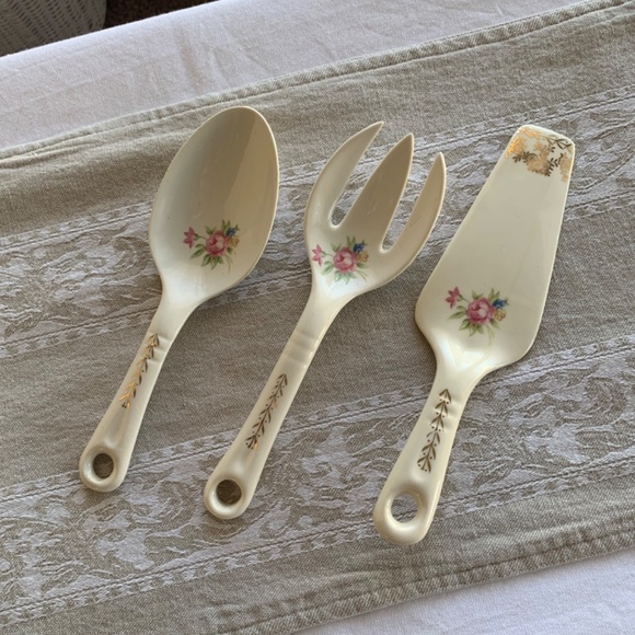 Ceramic Floral Serving Utensil Set- Shabby Chic Vintage Spoon, Fork, Pie Server - Picture 14 of 14